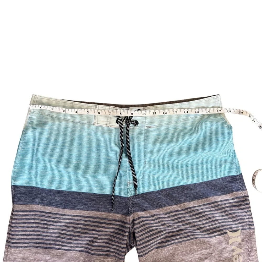 Hurley Board Shorts Men's 34 Blue Gray Swim Trunks‎ Surfer Coastal Vacation Y2K